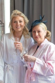 Chris_Charlotte_Wedding_Photos_The-Swan-At-The-Globe_London_England102