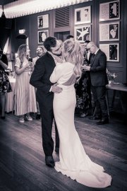 Chris_Charlotte_Wedding_Photos_The-Swan-At-The-Globe_London_England147