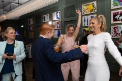 Chris_Charlotte_Wedding_Photos_The-Swan-At-The-Globe_London_England151