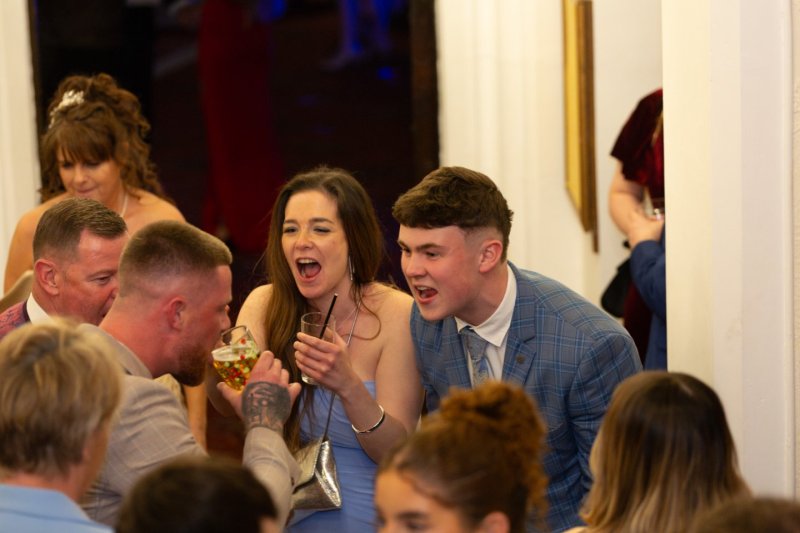 243_Katrina_Dannie_Grims_Dyke_Hotel