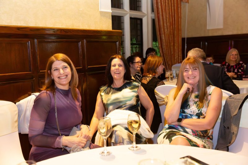 Grims_Dyke_midres_600_Katrina-and-Dannie_Grims_Dyke_Hotel